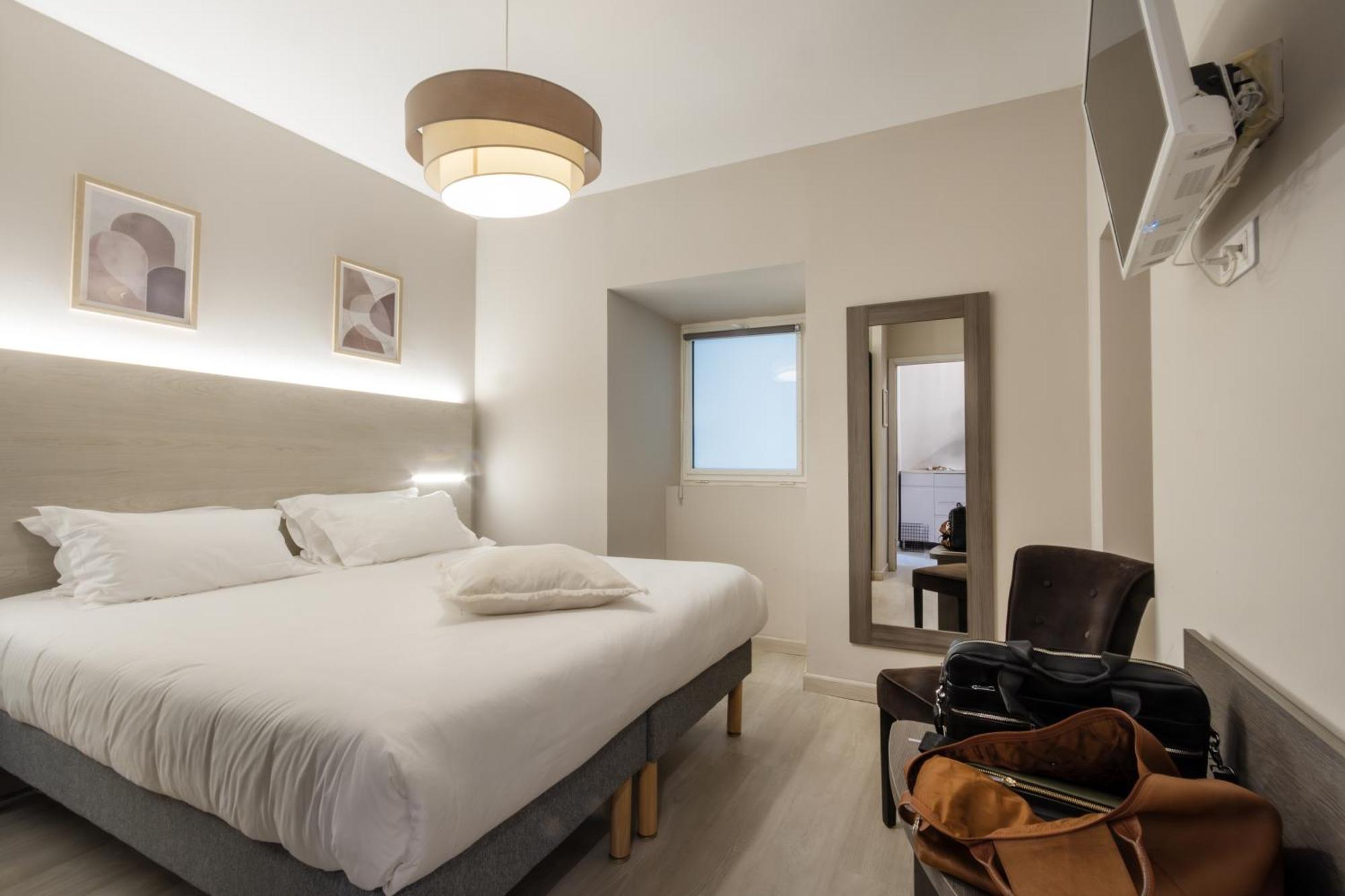 Fesch & 3* Ajaccio (Corsica)